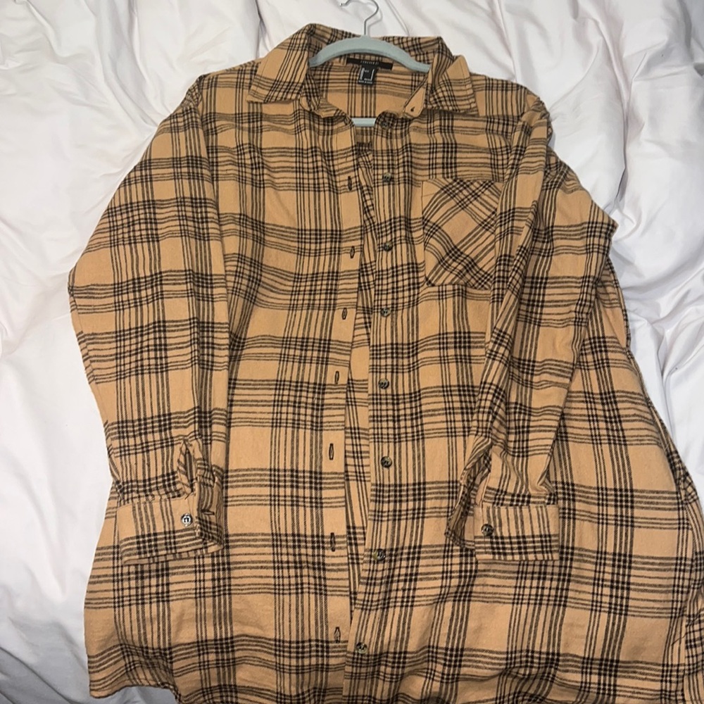 Plaid shirt. Chestnut w/ black